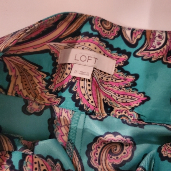 Loft Paisley Shorts size 0 - Picture 7 of 8